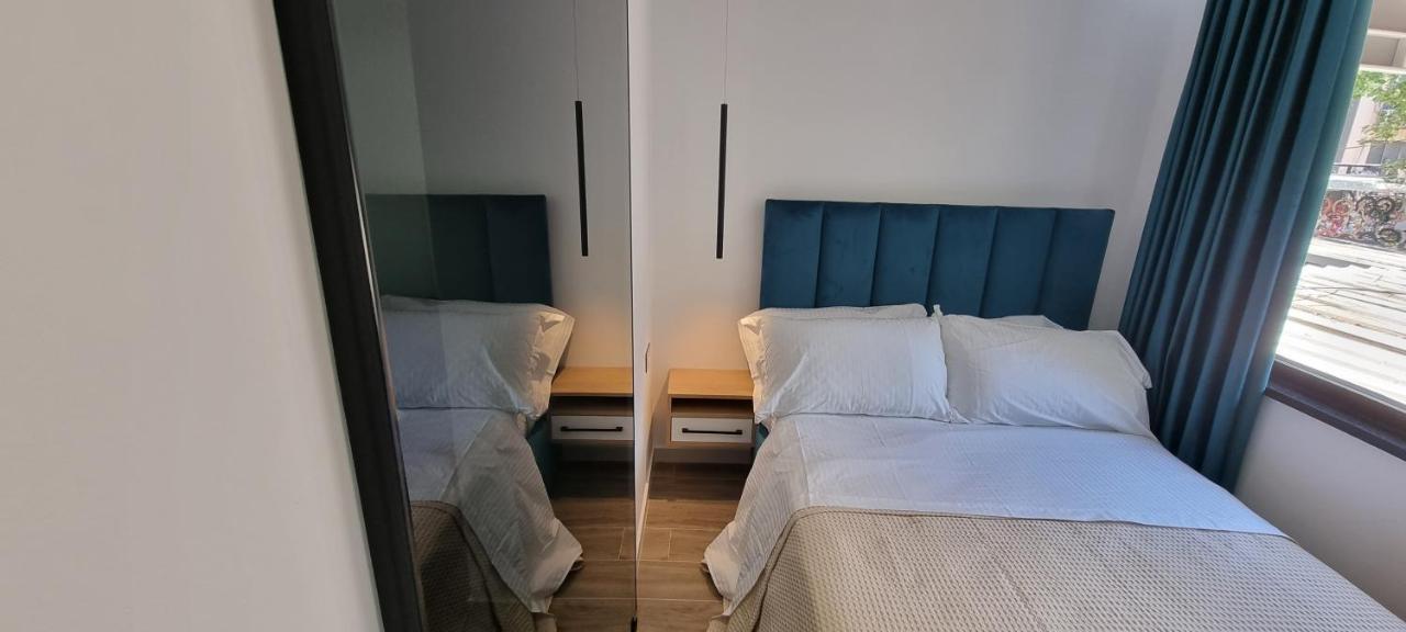 Deluxe Apartment Bllok Тирана Экстерьер фото